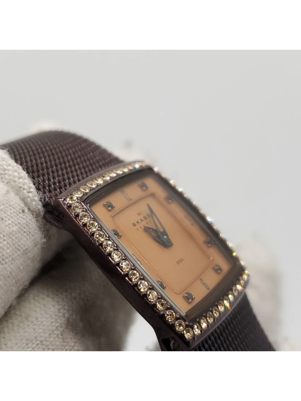 Skagen 7 Jewels  Watch Women 21mm Square Brown Dial New Battery  Working